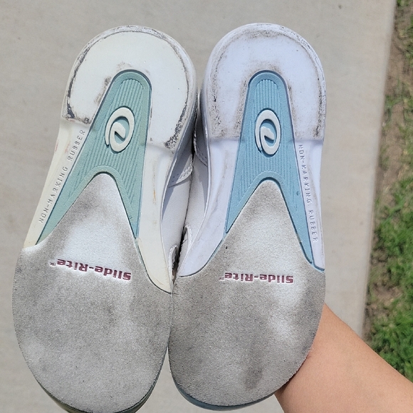 Dexter White and Blue Sneakers Athletic Style - Picture 6 of 9